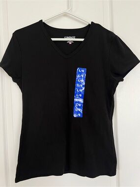 Ellen Tracy Black V-Neck Short Sleeve Tee